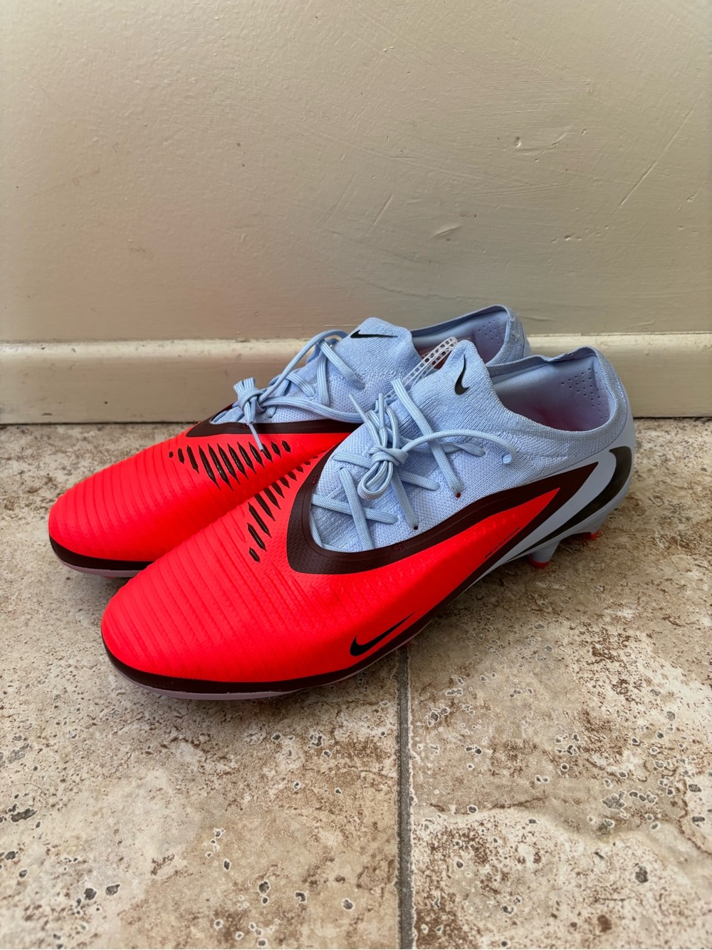 Nike Phantom 6 Low Pro FG Soccer Cleats Men's Size 13 Blue Red HJ4122-400